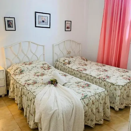 Ferienwohnung Fur 4 Personen Ca 80 Qm In Cristianos, Teneriffa Westkuste Von Teneriffa